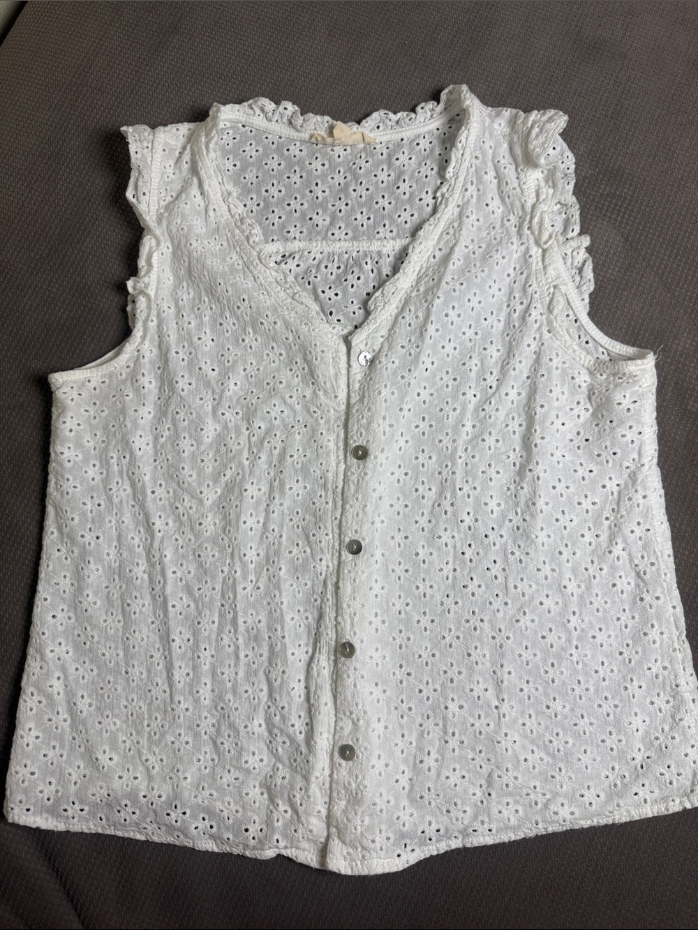 Women’s White Eyelet Button-Front Ruffle Tank Top- Parallel Skies
